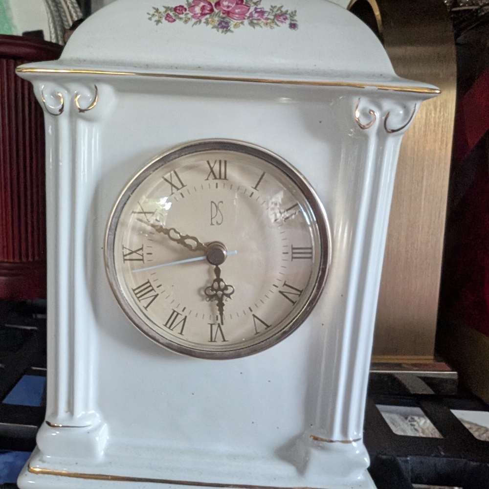 Classic White Floral Mantel Clock